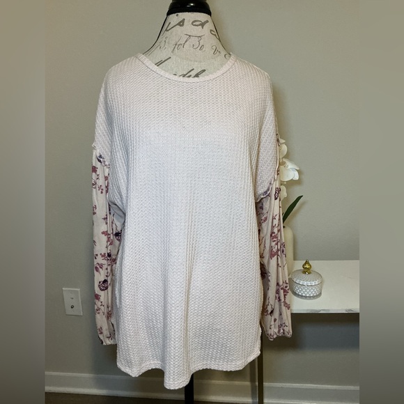 Knox Rose Tops - Cream Knit Top with Floral Sleeves